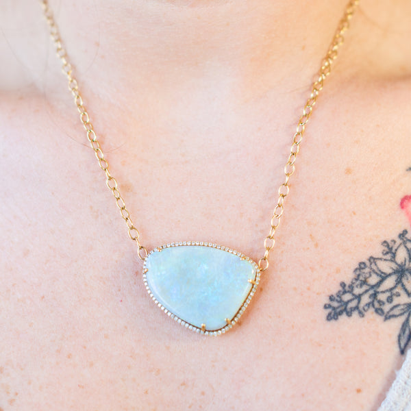 32carat Australian Opal Necklace in 18k Gold